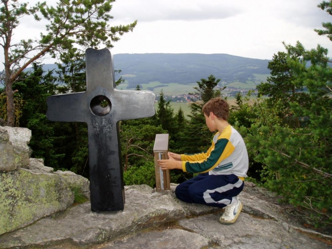 Váš výkon můžete zapsat i do vrcholové knihy.