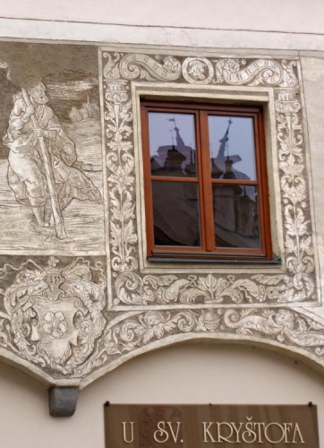 Bohatství městu zajistil už král Václav IV, který ustanovil, že veškeré zboží přivážené z Bavorska do Čech, či do Bavorska vyvážené, musí projít Prachaticemi. 