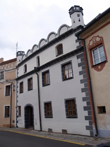 Zachovalé historické budovy byly důvodem proč bylo historické jádro města vyhlášeno v roce 1981 Městskou památkovou rezervací. 
