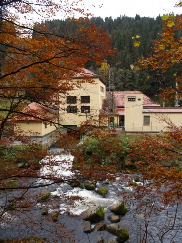 Hydroelektrárna Čeňkova Pila.