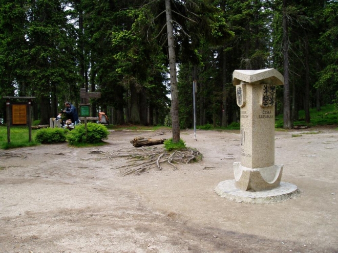 SROVNÁVACÍ FOTO 2004: Trojmezí