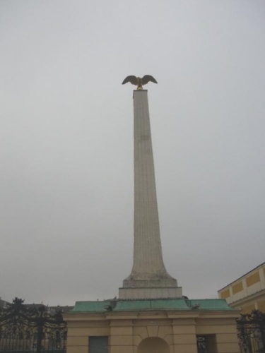 Vstupní sloup s orlem