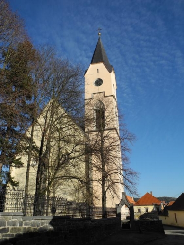 Kostel Nanebevzetí Panny Marie.