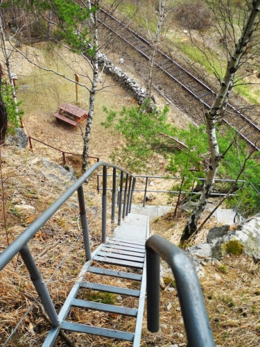 A pokud byste přece jen spadli, postará se rychlovlak Strakonice-Volary o zbytek...