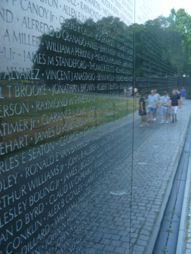 Jména padlých za války ve Vietnamu