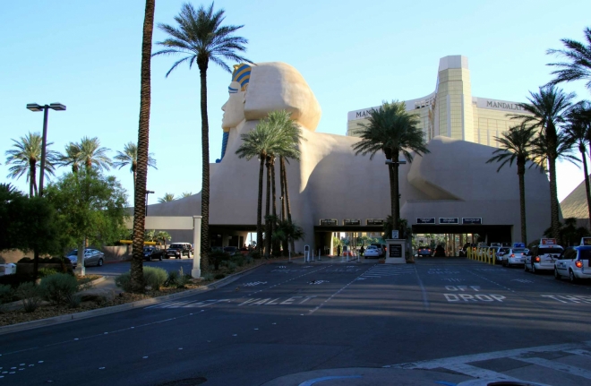 Nevada, Las Vegas - kasíno Luxor