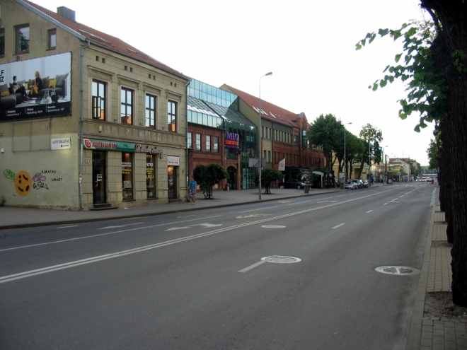 Ulice H. Manto, jedna z těch rušnějších