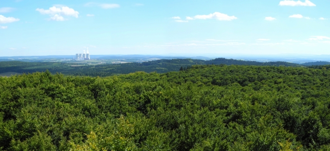 A jak je všechno relativní vidíte i na této fotce. Stačí trochu širokého pohledu objektivu a z několika kilometrů je hned desetkrát tolik.