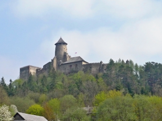 L'ubovnianský hrad v celé své kráse (foceno ze skanzenu)