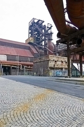 VP6 + kousek energocentra (napravo)