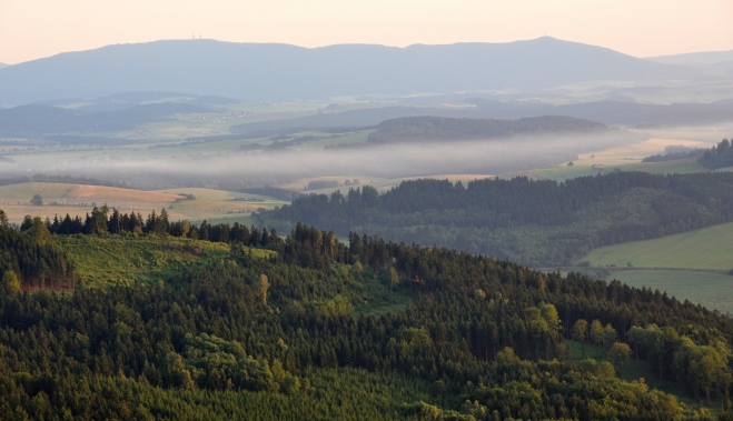 Pohled na hřeben Hohen Bogenu je trochu jiný než z Čerchova.