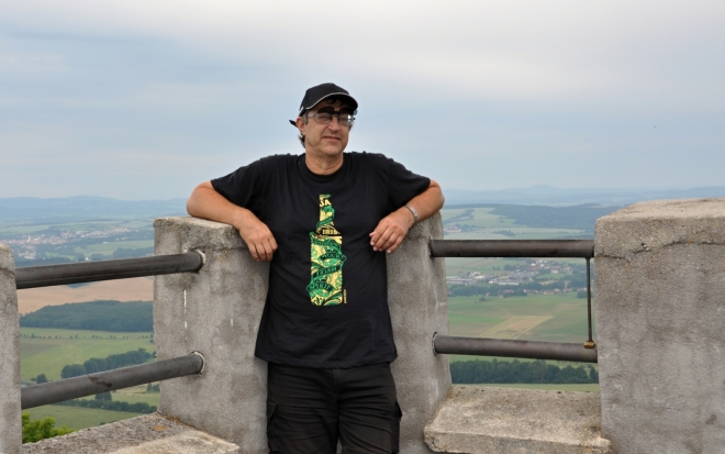 Nahoře si skutečně připadáme jako na rozhledně.