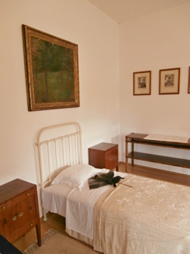 Postel v ložnici E. Beneše