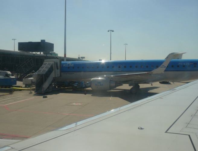 Letadlo nizozemské společnosti KLM na letišti v Amsterodamu
