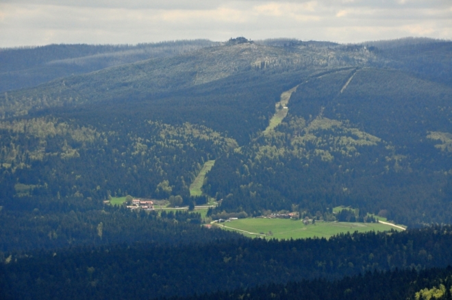 Frauenberg pod Hochsteinem a Dreisseslem (Třístoličník).
