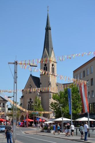 Kostel sv. Mikuláše (Nikolaikirche) na levém břehu řeky, vracím se k nádraží.