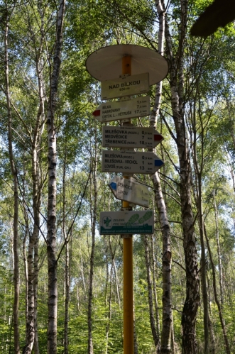 Turistické značení je zatím vzorné.