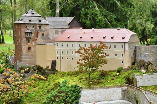 Opět Bečovský hrad.