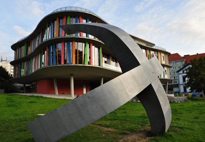 Originální městská knihovna.