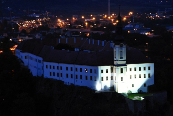 Zámek.