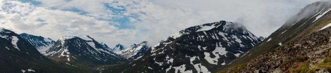 Byl by hřích neudělat na takovémto místě panoramatickou fotku.