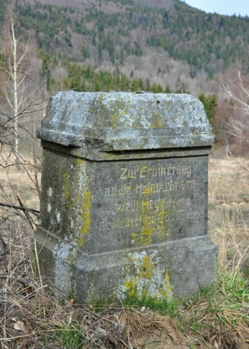 ... a křížek, ovšem bez kříže.