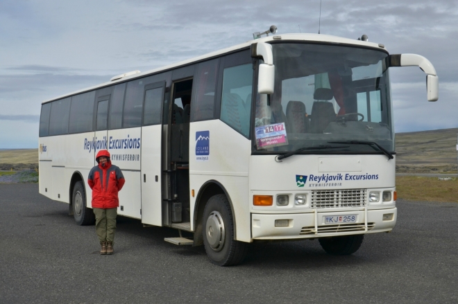Náš terénní autobus, tedy s vyšším podvozkem a zkosenou zádí