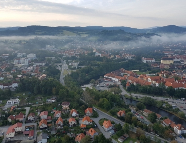 Pohled k jihu na Křížový vrch.