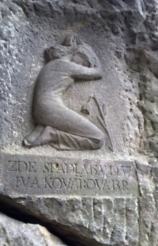 Reliéf Ivy Kovářové.