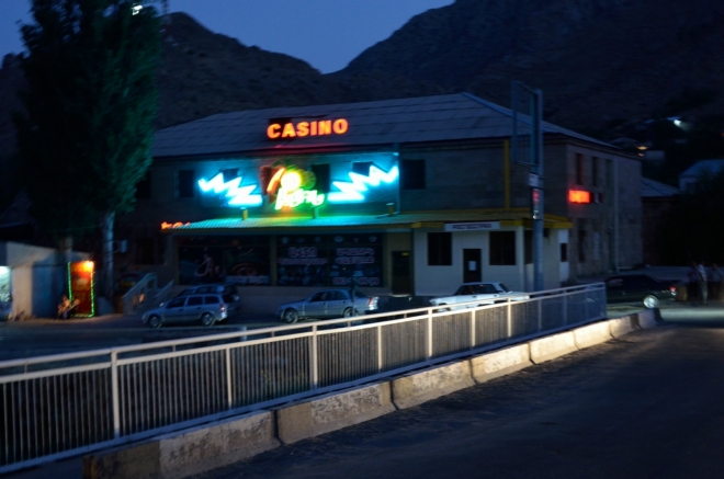 Náš hotel, kolem deváté se vracíme.