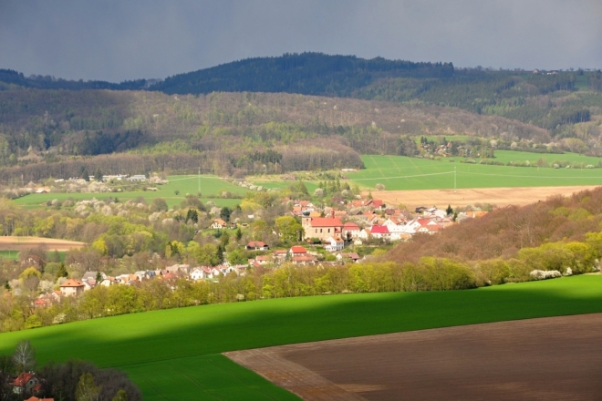 Železnice.