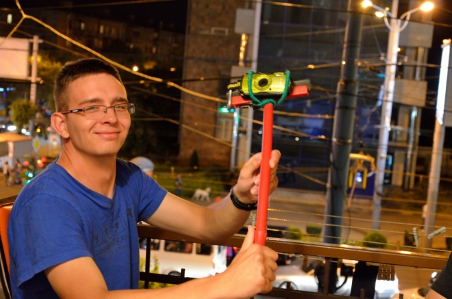 Jedna momentka z večera – domácí selfie tyč