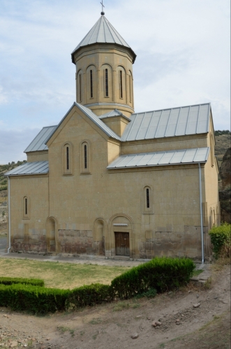 Kostel sv. Mikuláše, znovupostavený koncem 90. let.