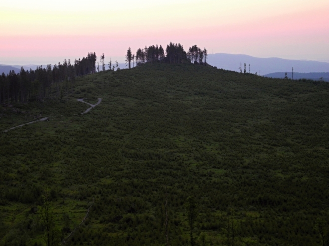 Lysá (1 228 m n. m.).