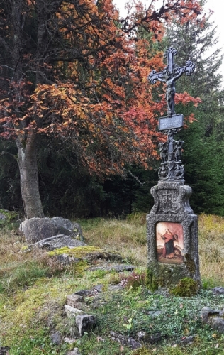 Lesní Chalupy.