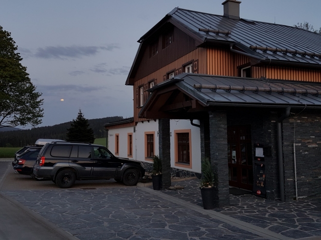 http://www.hotelfranz.cz/cz/#utm_source=mapy.cz&amp;utm_medium=ppd&amp;utm_campaign=firmy.cz-13070380