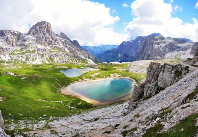 Lago del Piani od Monolite della Salsiccia.