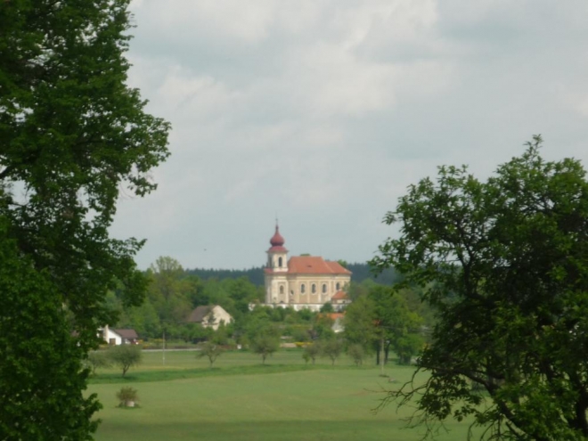 Kostel v Paštikách