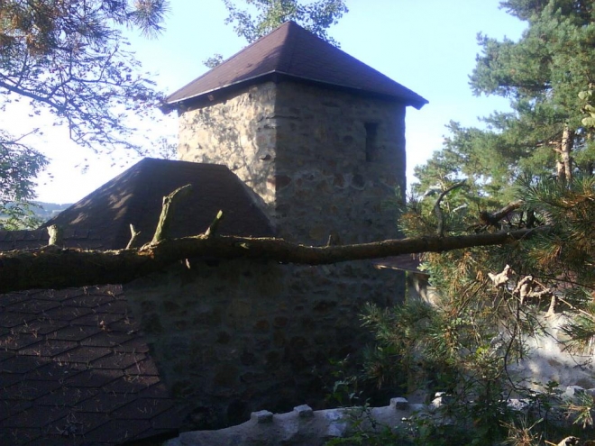 Věž, tentokrát však trochu z jiné strany