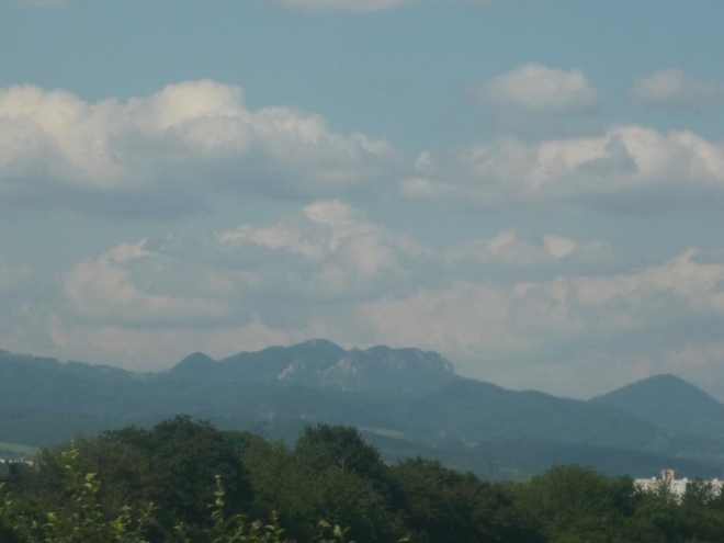 Nádhera