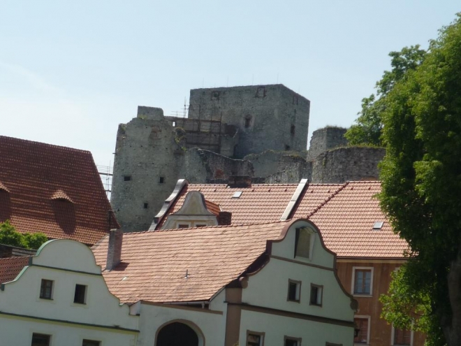 U zříceniny