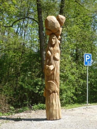 V Hoslovicích