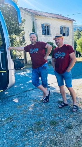 Naši vždy usměvaví řidici.