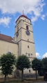 Kostel sv. Bartoloměje zde stál jíž v roce 1370. Postupem času byl po několika požárech přebudován do dnešní podoby. Hranolová věž s vlašskou helmou vysoká téměř 25.m přibyla v roce 1556.