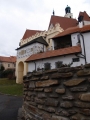 Kousek za branou můžeme zajít do menšího parku Parkán, kde hned za dolní branou u obvodové hradební zdi jsou krásné pohledy na kostel sv. Jakuba a bývalou městskou školu.