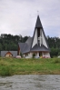 Polský kostel má zajímavou architekturu.