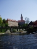 Zato se dobře baví přihlížející a procházející turisté na Jelení lávce.