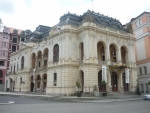 Karlovarské divadlo