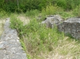 Zdi podrobněji. Evidentně jsou udržované, aby je čas a turisté úplně nerozebrali.
