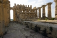 Tempio E - interiér chrámu